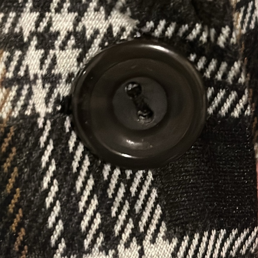 PHILOSOPHY Womens B&W Plaid Coat with Button Closure and Front Pockets Size 2X - Picture 3 of 7